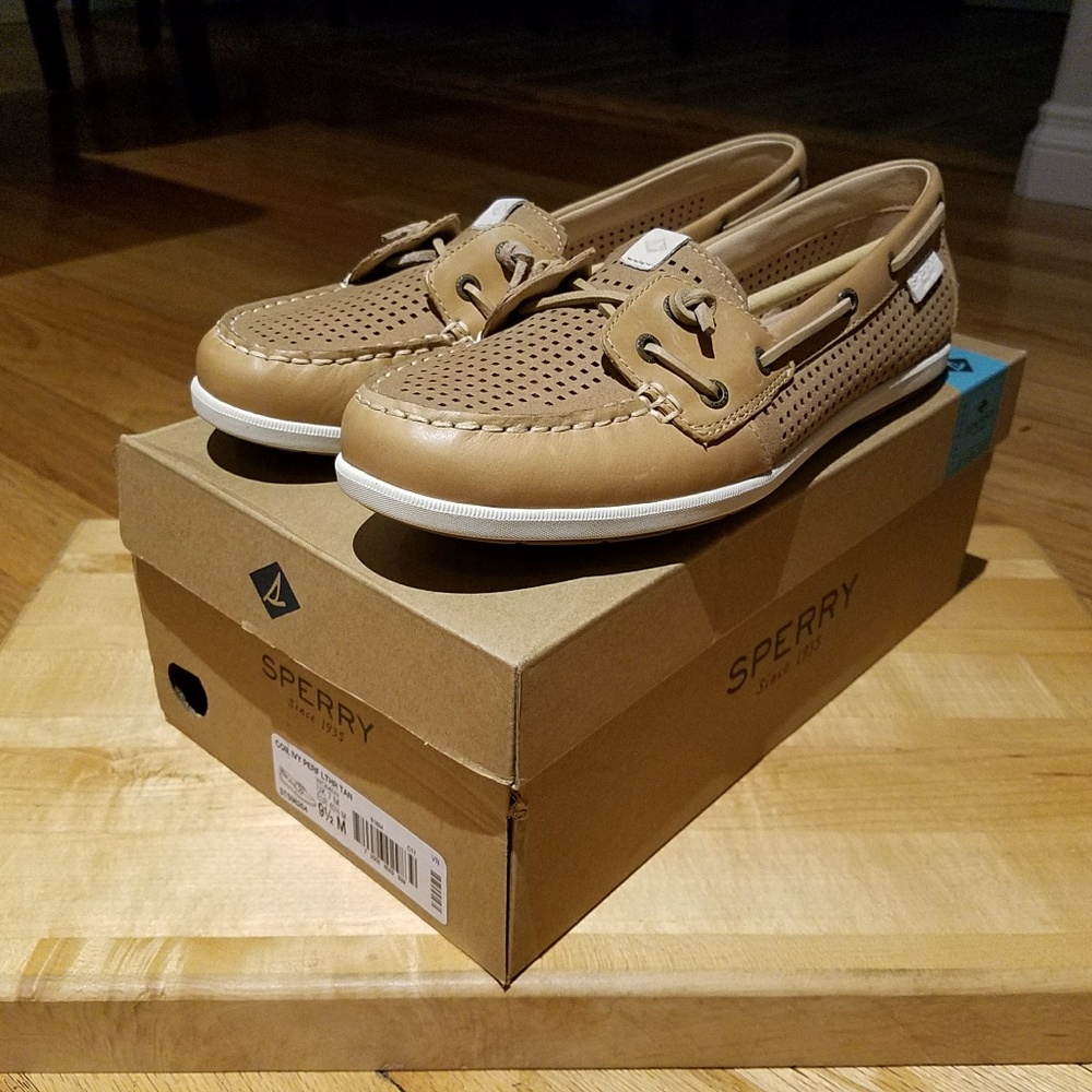 Sperry Coil ivy pref tan leather boat shoes sz 9.5